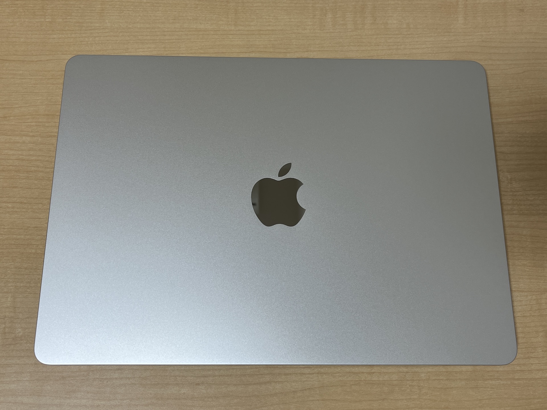 APPLE MacBook Air M2 シルバー色　新品未開封　即日発送