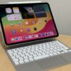 iPad Pro（2024） 11インチ・シルバー。Magic Keyboard、Apple Pencil Pro
