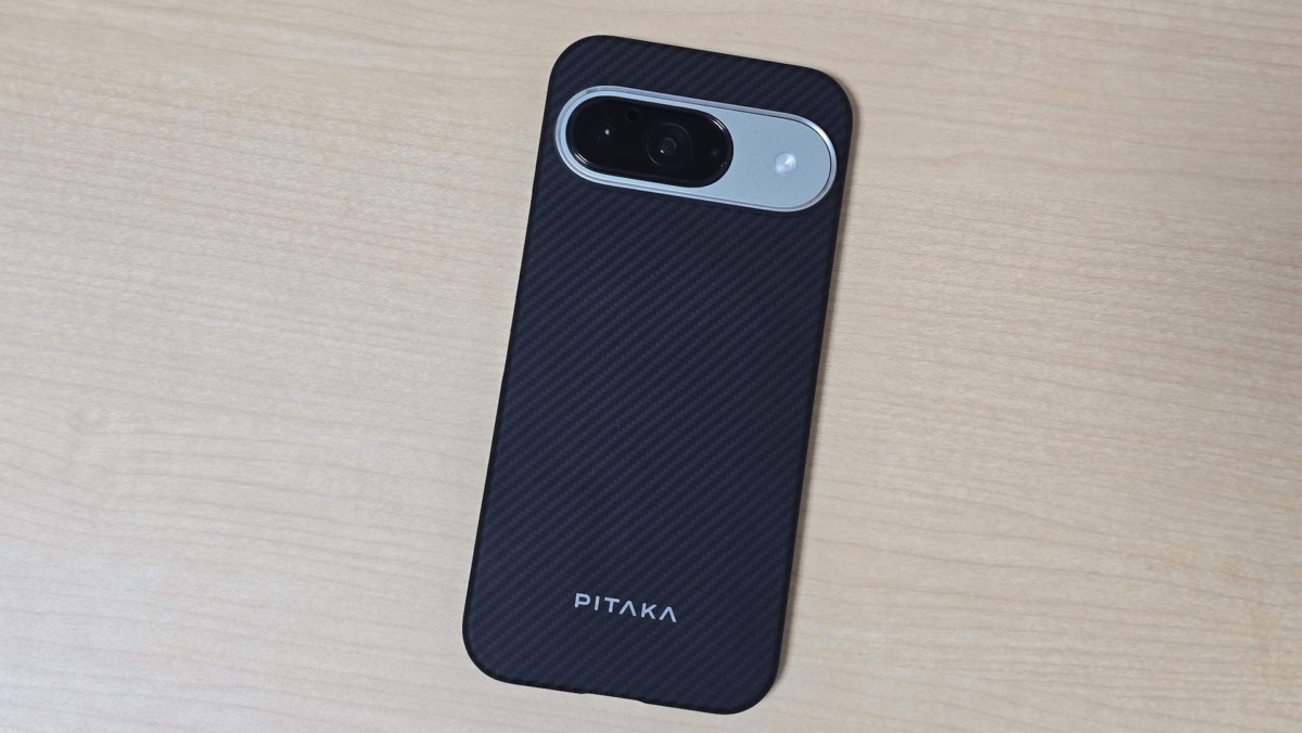 Pixel9に、「PITAKA」 Google Pixel9/9 Pro ケース MagEZ Case 5をつける