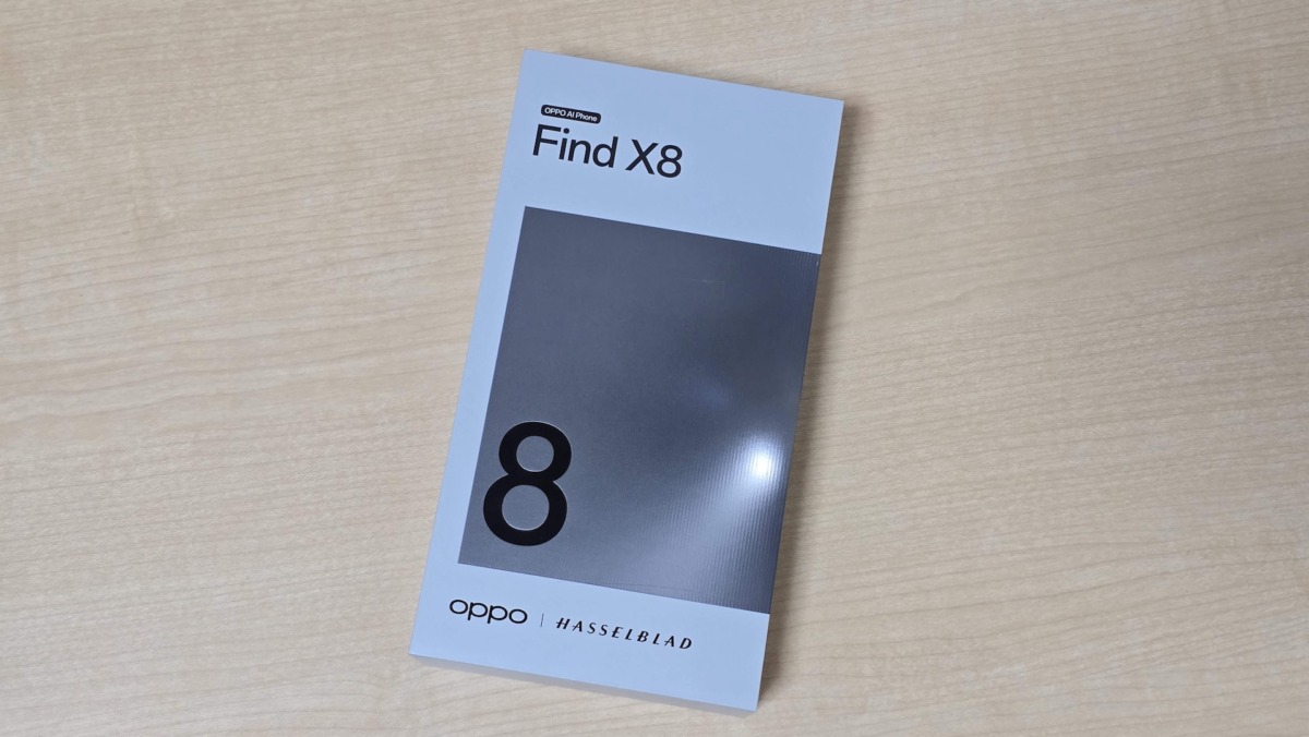 OPPO Find X8のパッケージ、外箱