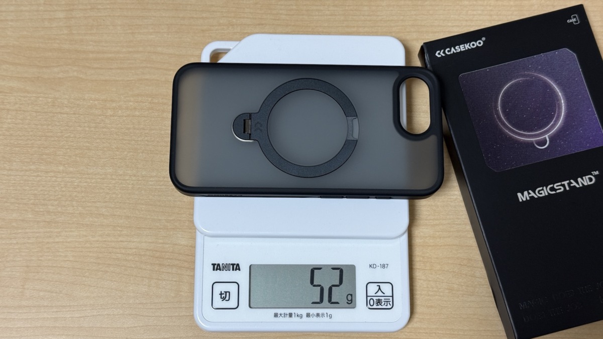 iPhone16eケース。CASEKOO「MagicStand Pro」の重さ